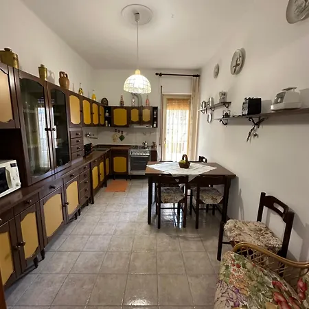 Chez Nous Apartment *